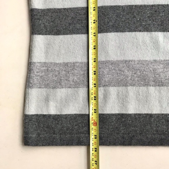 Banana Republic 100% Cashmere Striped T-Shirt Sweater - Picture 7 of 8